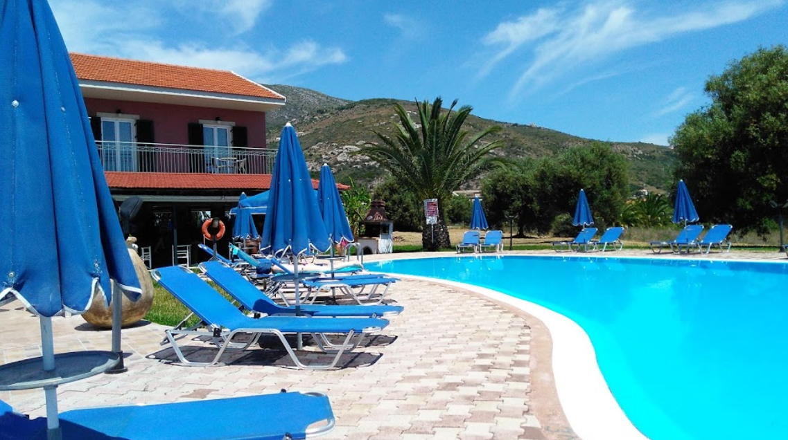 filoxenia pool bar Filoxenia Pool Bar